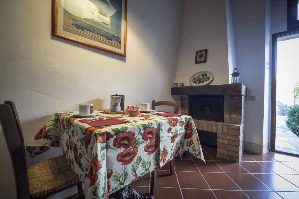 Collelungo Guest House Castellina in Chianti Luaran gambar
